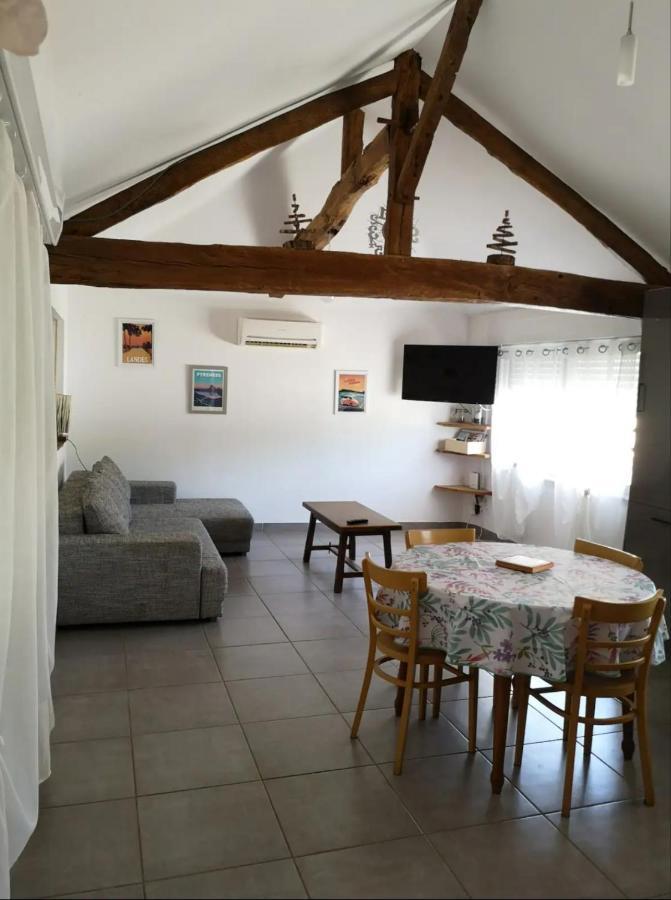 Maisonnette Renovee Lacrabe Exterior foto